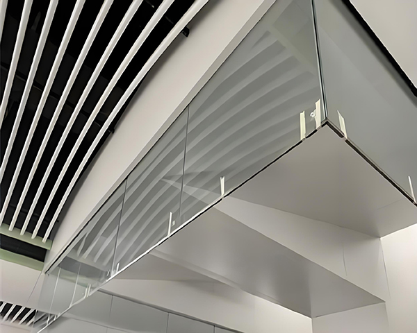 大通玻璃大通挡烟垂壁 大通玻璃大通挡烟垂壁