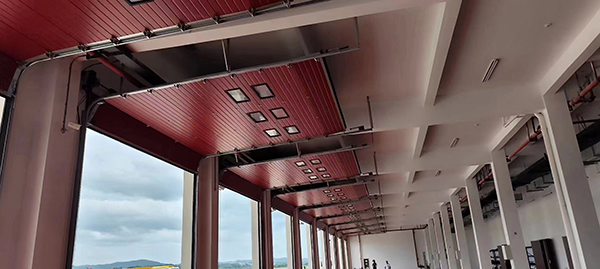 大通工业翻板门 大通工业翻板门